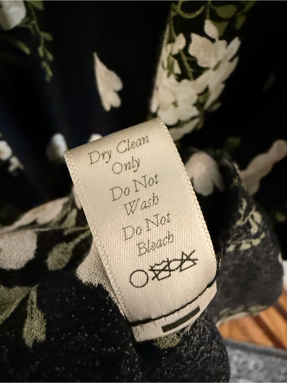 Christy Dawn The Simple Dawn Dress in Sable Posy Size XL - Picture 7 of 7